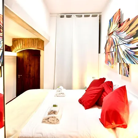 8- Tourist House - Light House - Self Check-in Apartament Bolonia