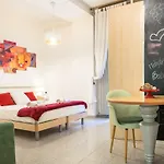 Διαμέρισμα 8- Tourist House - Light House - Self Check-in Μπολόνια