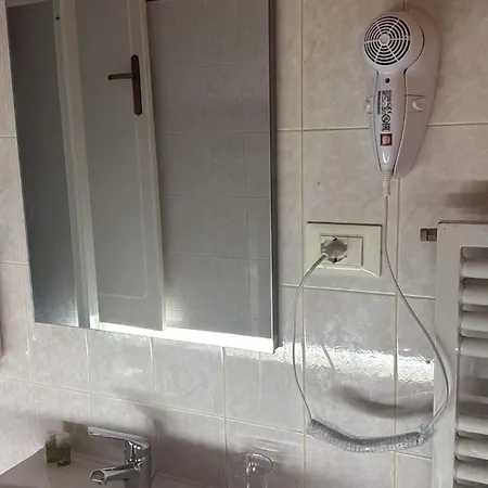 8- Tourist House - Light House - Self Check-in * Μπολόνια
