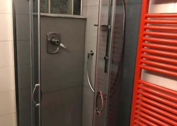 Daire 8- Tourist House - Light House - Self Check-in Bolonya