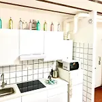 Apartman 8- Tourist House - Light House - Self Check-in *
