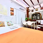 Apartman 8- Tourist House - Light House - Self Check-in