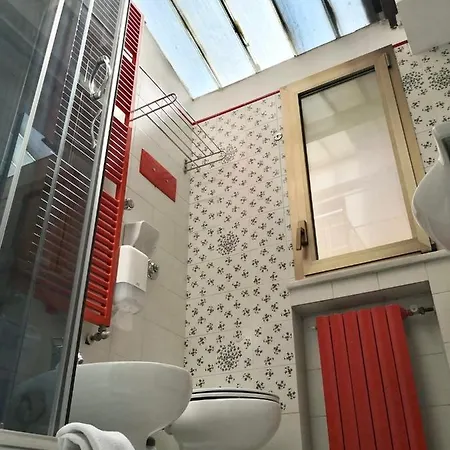 Appartement 8- Tourist House - Light House - Self Check-in