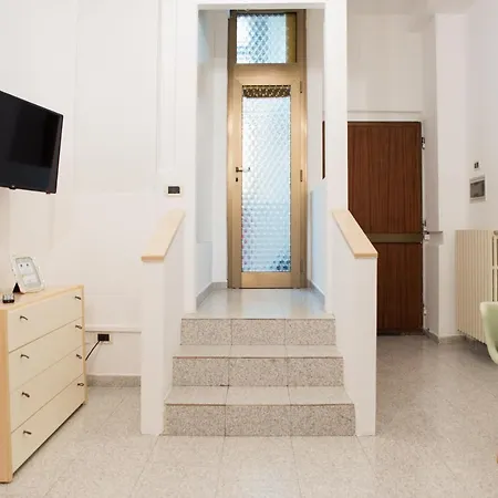 8- Tourist House - Light House - Self Check-in * Bologna